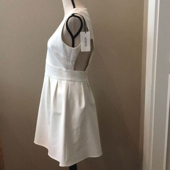 BA&SH “WILSON” CUTOUT FIT & FLARE  DRESS IN ECRU - Picture 6 of 10